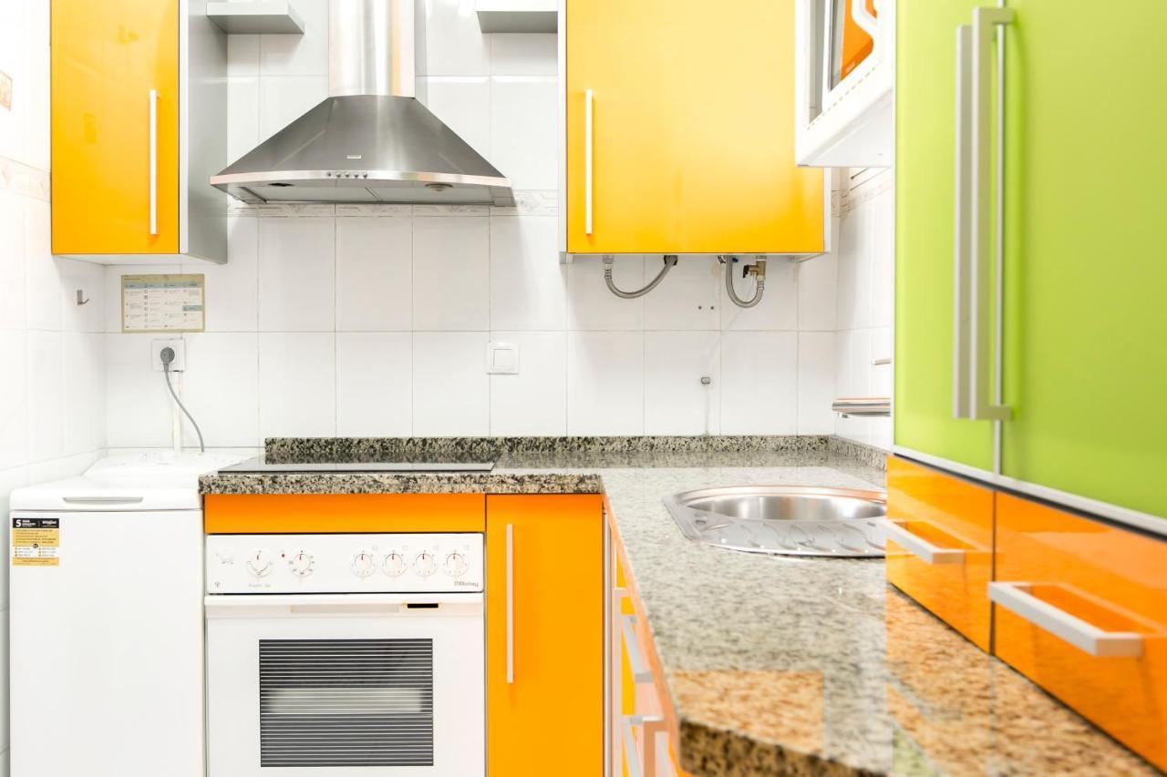 Apartamento Málaga Prat Bagian luar foto